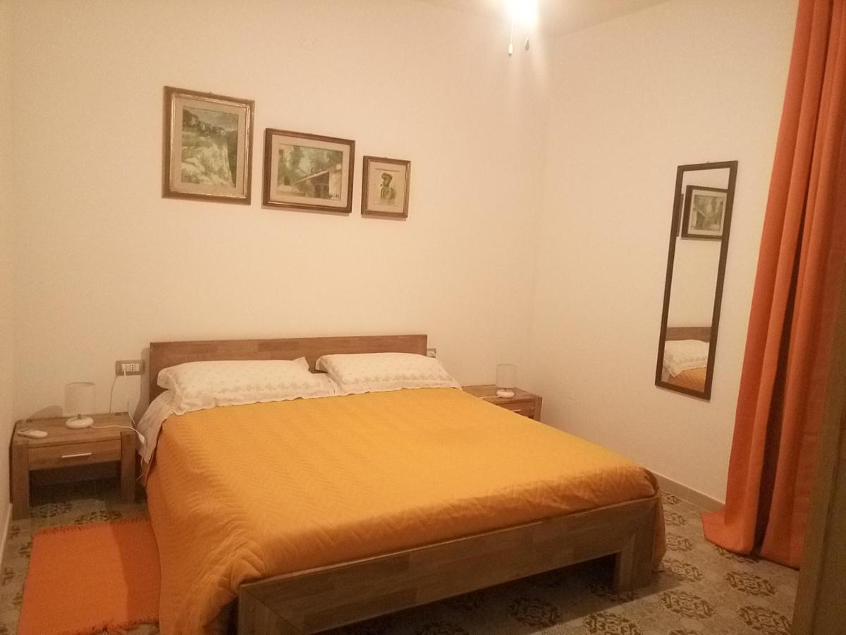 I Tre Scalini Bed & Breakfast Stintino Exterior foto