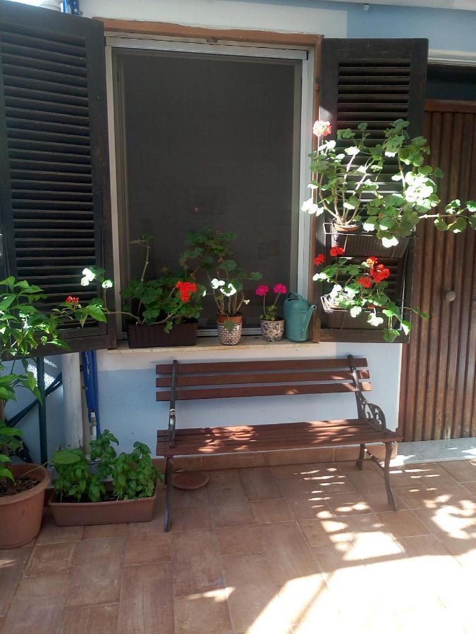 I Tre Scalini Bed & Breakfast Stintino Exterior foto